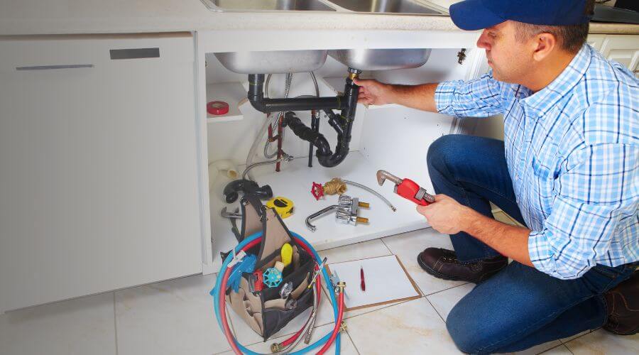 Expert burst pipe repair services in Bull Shoals, AR